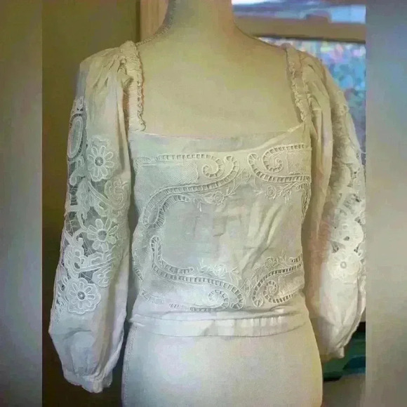 Elie Tahari Whimsical Lace Top 100% Cotton Size Small - Picture 2 of 12